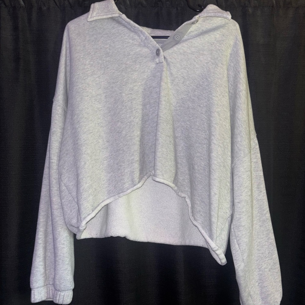 Aerie Light Gray Cropped Sweatshirt